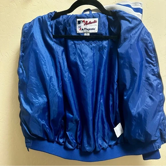 Vintage 90’s Majestic LA Dodgers Sz M bomber jacket - Picture 6 of 8